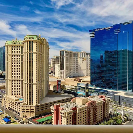 Strip View Balcony Suites - No Resort Fee !